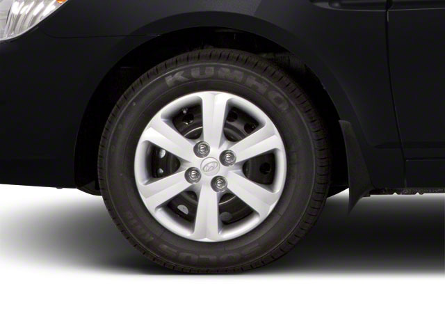 2010 Hyundai Accent in Canada - Canadian Prices, Trims, Specs, Photos, Recalls | AutoTrader.ca 2009 Hyundai Accent Tire Size P205 45r16 Se